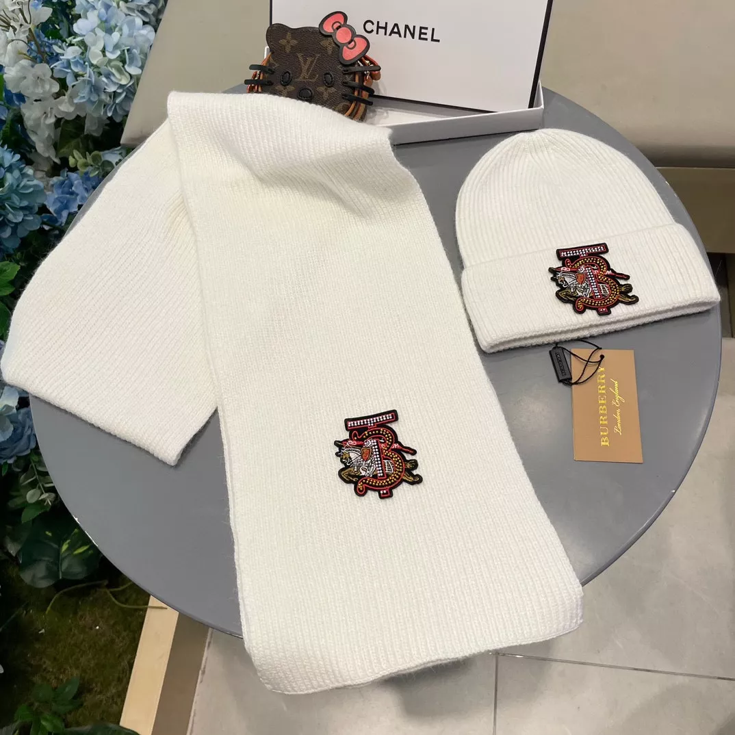 burberry hat and echapres set s_127a6b61